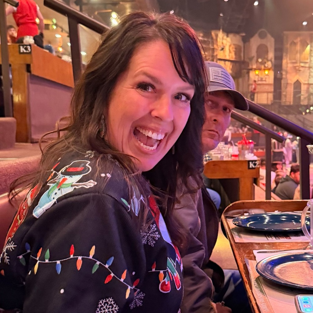 Meet your Posher, Kelli